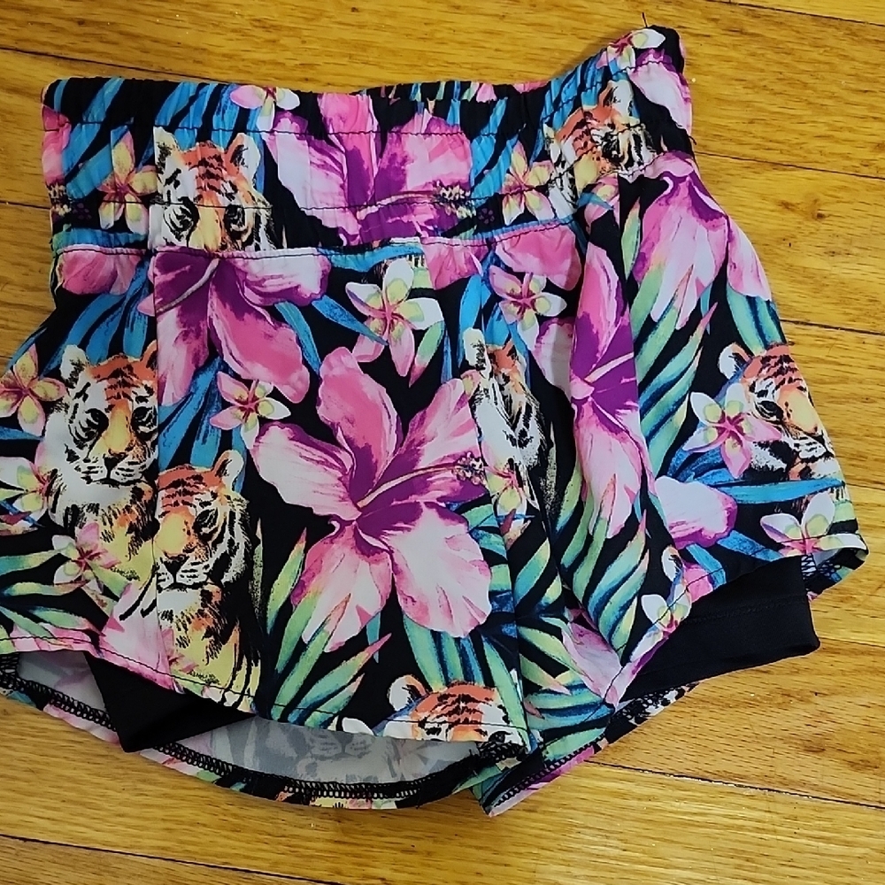 Floral Tiger Print Women's Shorts